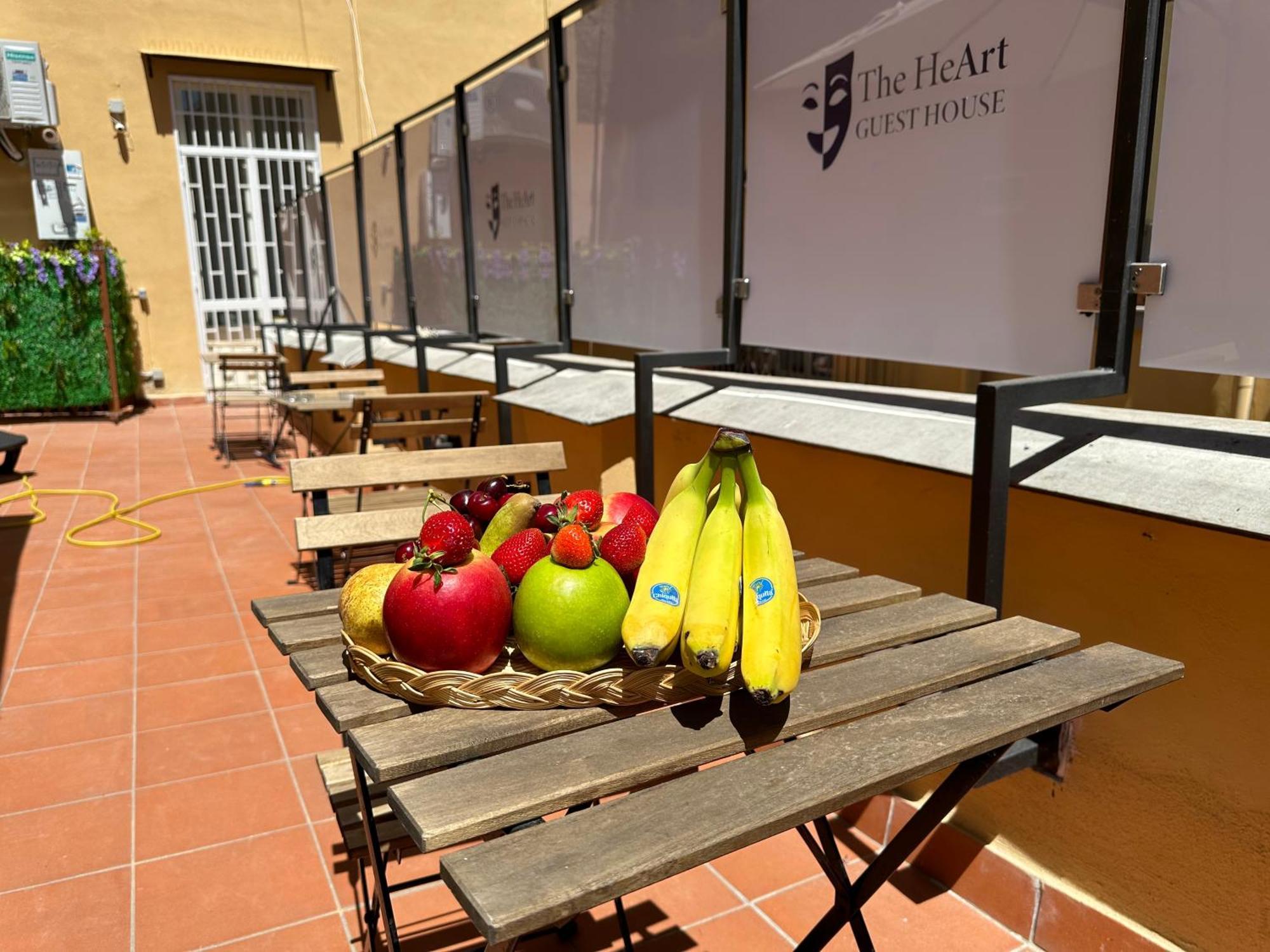 The Heart Guest House Naples Exterior photo